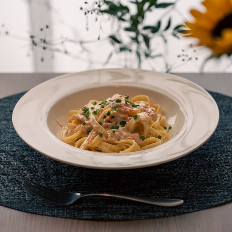 サーモンクリームパスタ